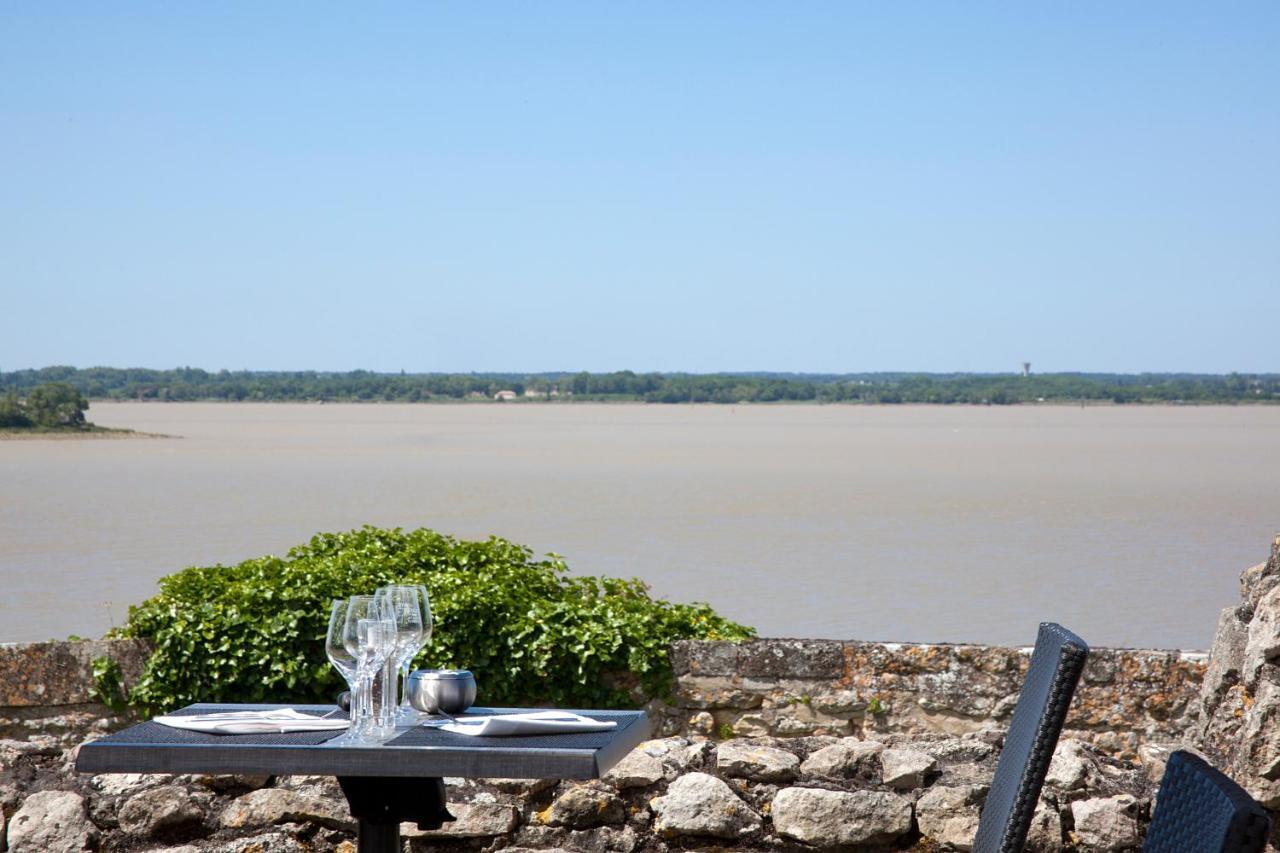 Logis Hotel Restaurant La Citadelle Бле Екстериор снимка